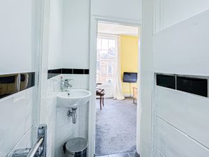 Photo 7- click for photo gallery